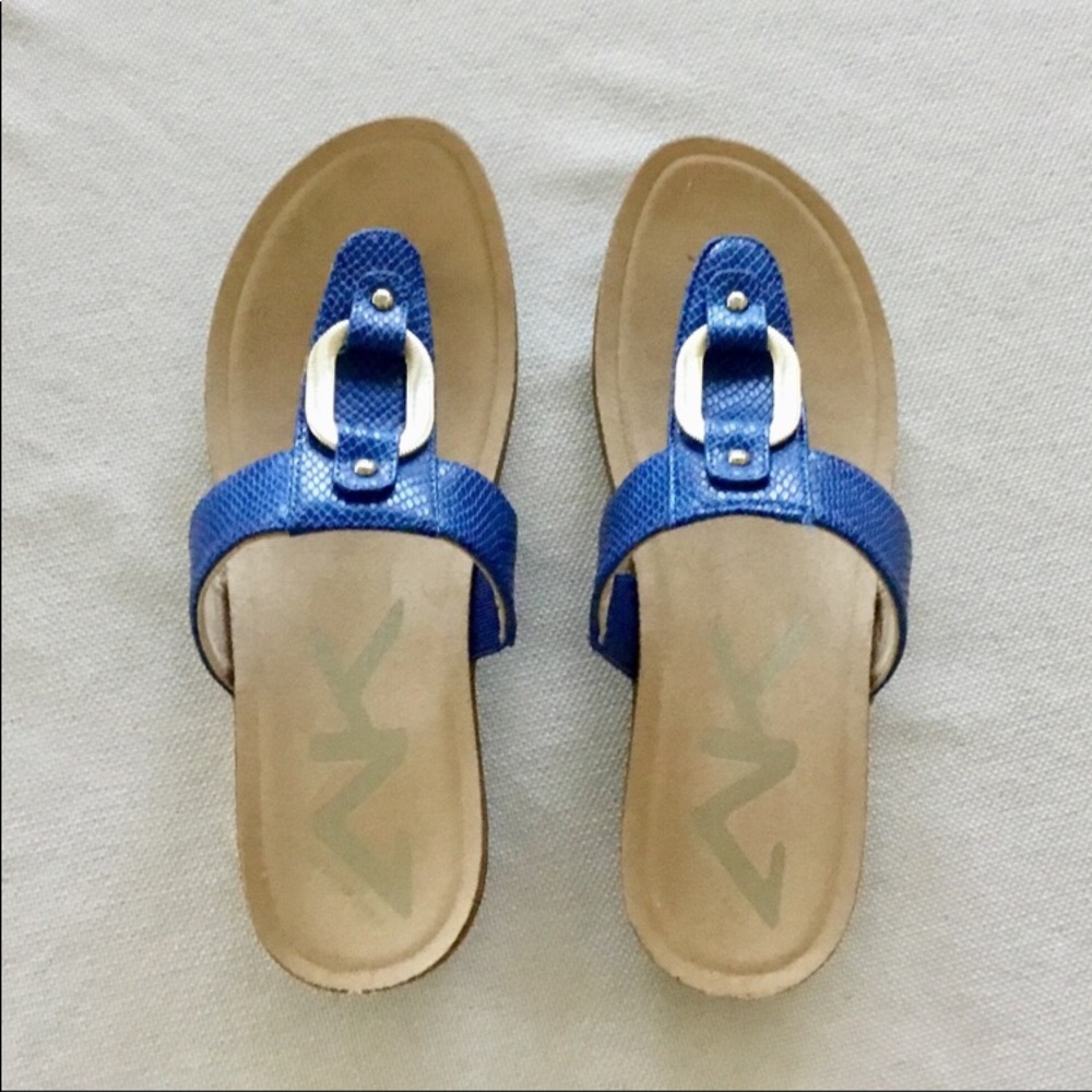 Blue Anne Klein Spirt Sandals NIB